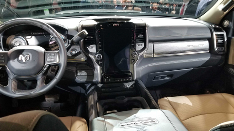 Illustration for article titled Ram Claims the 2019 Heavy Duty’s Auto Braking Will Work While Towing 35,000 Pounds